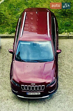 Внедорожник / Кроссовер Jeep Cherokee 2019 в Сумах