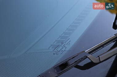 Внедорожник / Кроссовер Jeep Cherokee 2019 в 
