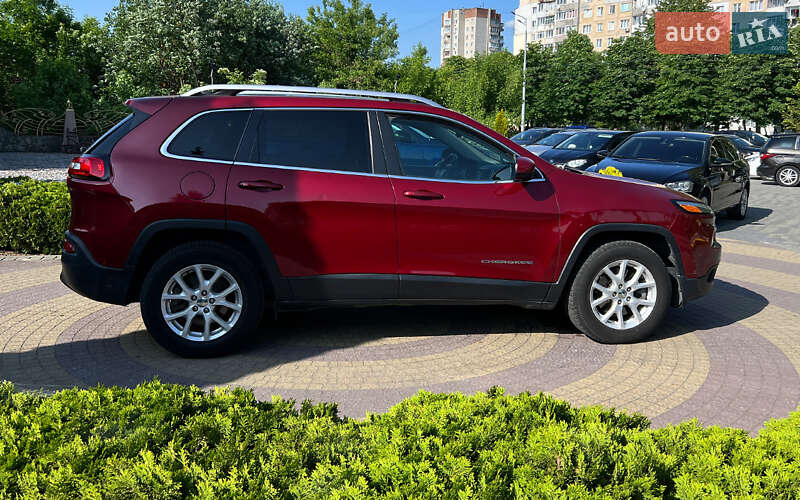 Внедорожник / Кроссовер Jeep Cherokee 2016 в Львове