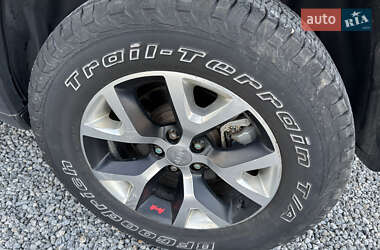 Внедорожник / Кроссовер Jeep Cherokee 2015 в 