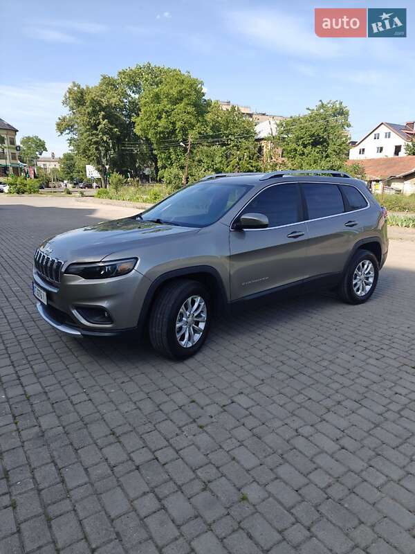 Внедорожник / Кроссовер Jeep Cherokee 2018 в Коломые