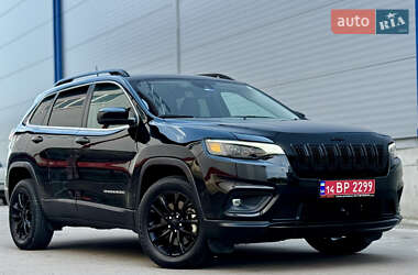 Внедорожник / Кроссовер Jeep Cherokee 2022 в 