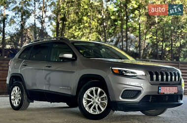 Внедорожник / Кроссовер Jeep Cherokee 2020 в 