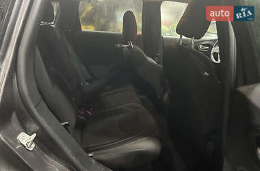 Внедорожник / Кроссовер Jeep Cherokee 2016 в 