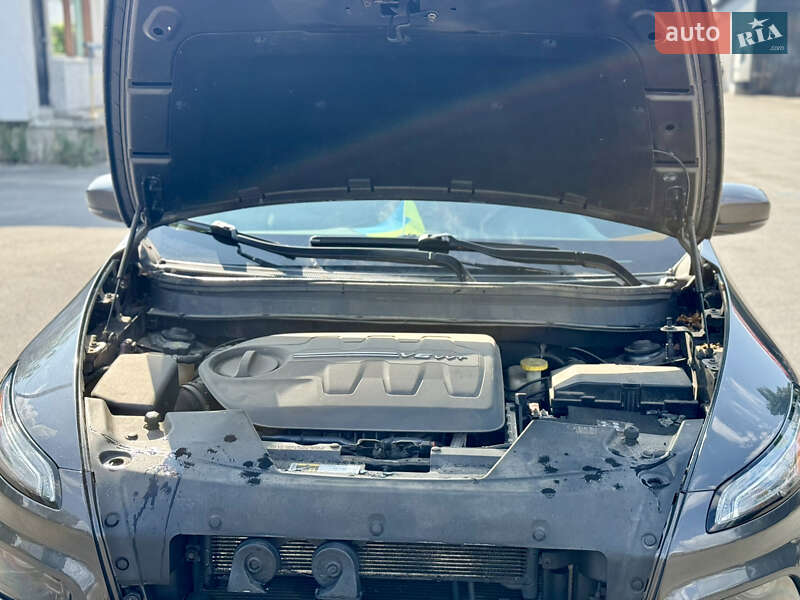 Внедорожник / Кроссовер Jeep Cherokee 2014 в Чернигове фото 28 Внедорожник / Кроссовер Jeep Cherokee 2014 в Чернигове