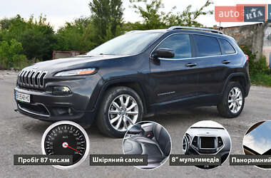 Внедорожник / Кроссовер Jeep Cherokee 2014 в Ровно