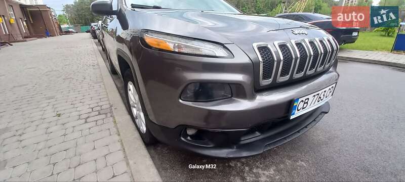 Внедорожник / Кроссовер Jeep Cherokee 2016 в Чернигове