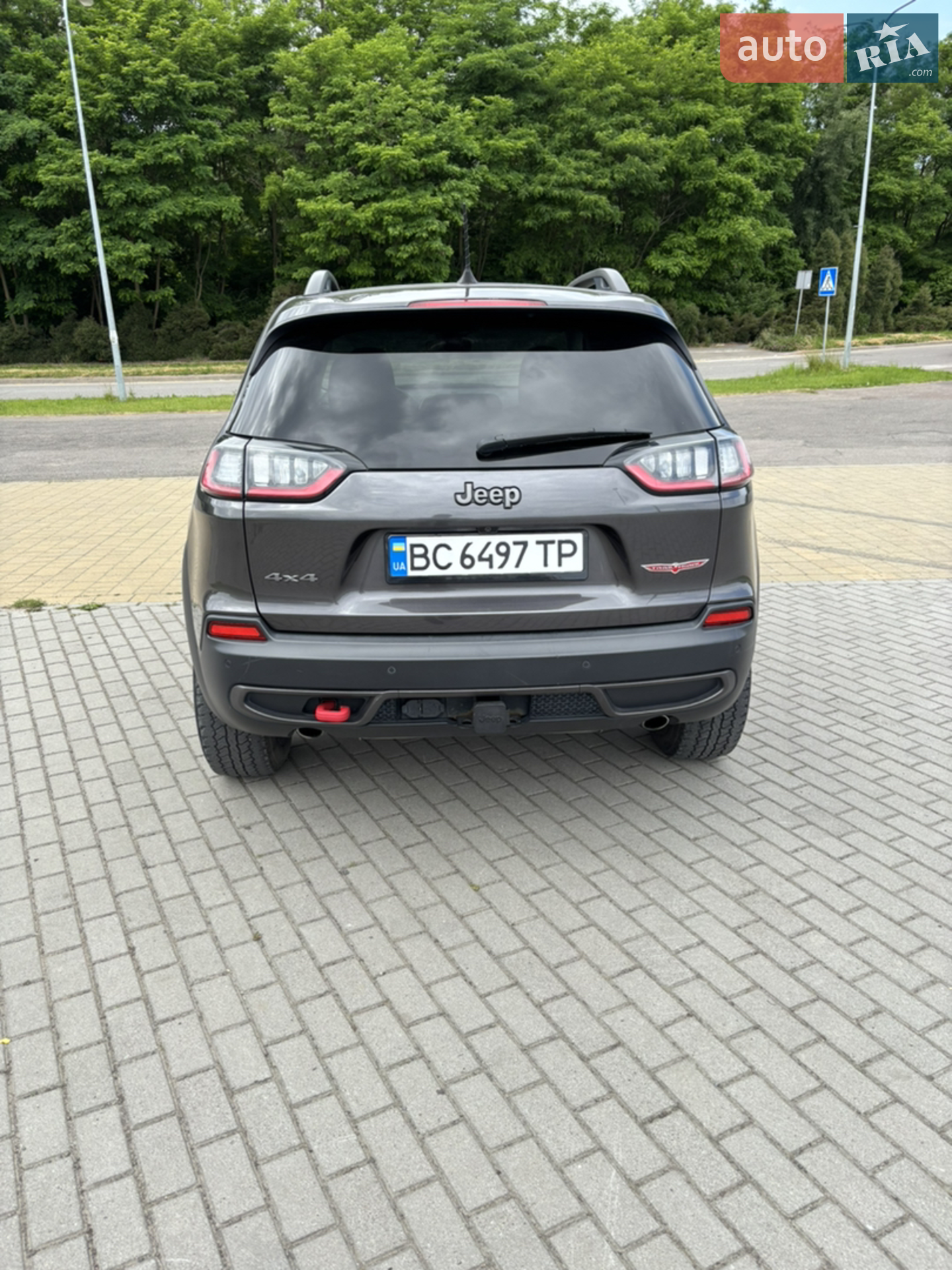 2020 Jeep Cherokee - мініатюра 7