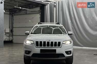 Внедорожник / Кроссовер Jeep Cherokee 2019 в Киеве