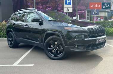 Внедорожник / Кроссовер Jeep Cherokee 2017 в Киеве