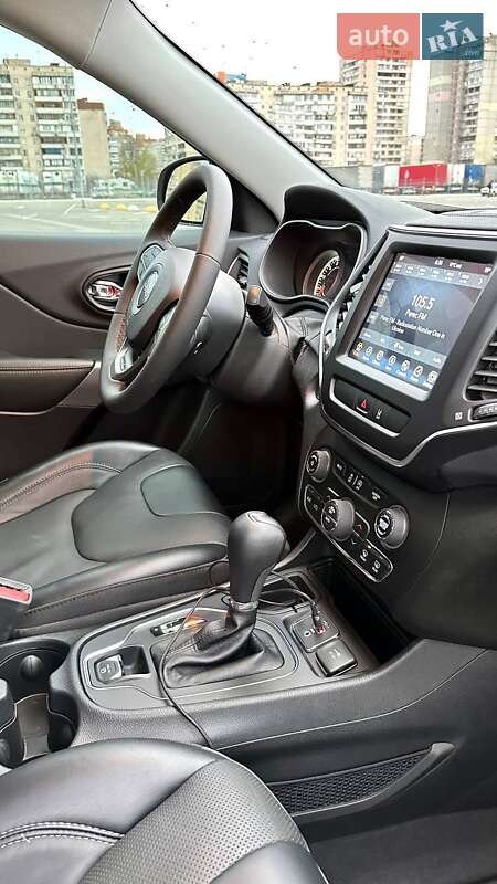 Позашляховик / Кросовер Jeep Cherokee 2022 в Хмельницькому фото 8 Позашляховик / Кросовер Jeep Cherokee 2022 в Хмельницькому