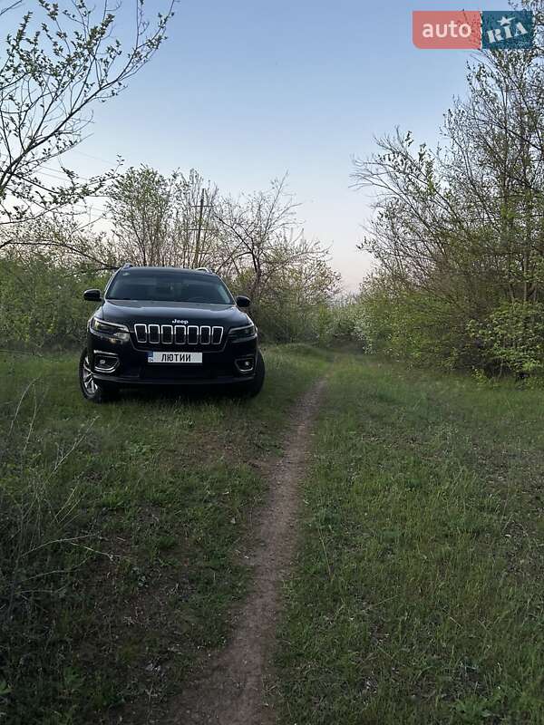 Внедорожник / Кроссовер Jeep Cherokee 2018 в Кривом Роге