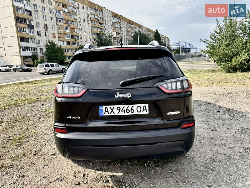 Внедорожник / Кроссовер Jeep Cherokee 2018 в Харькове