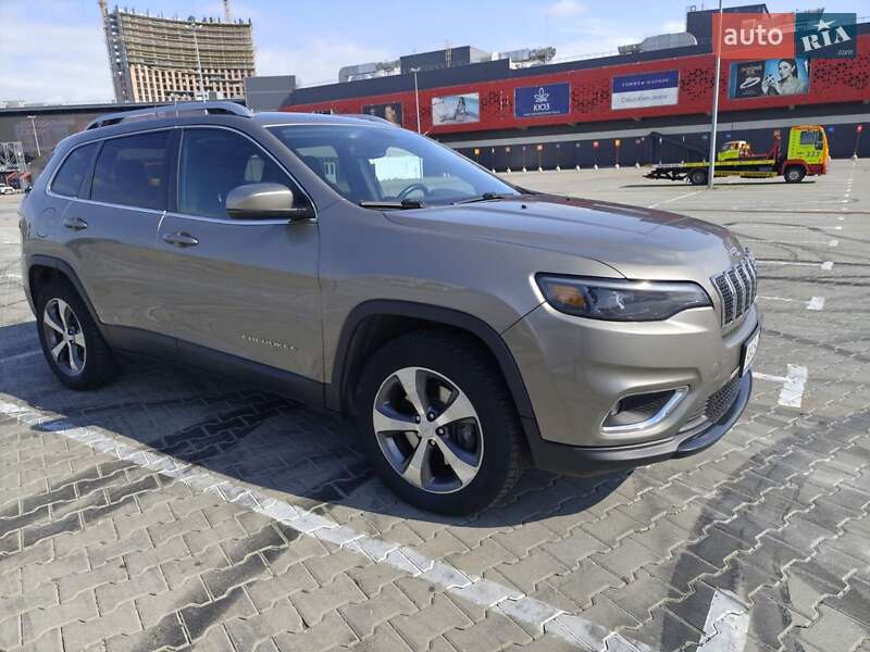 Jeep Cherokee 2019