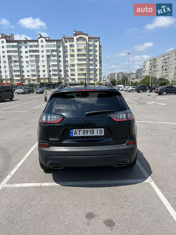 Внедорожник / Кроссовер Jeep Cherokee 2019 в Ивано-Франковске