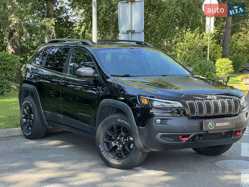 Позашляховик / Кросовер Jeep Cherokee 2021 в Києві
