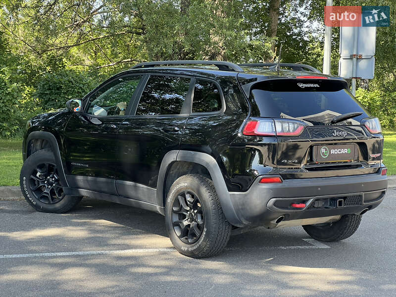 Позашляховик / Кросовер Jeep Cherokee 2021 в Києві