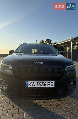 Внедорожник / Кроссовер Jeep Cherokee 2019 в Киеве
