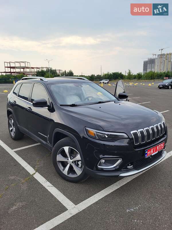 Позашляховик / Кросовер Jeep Cherokee 2021 в Києві