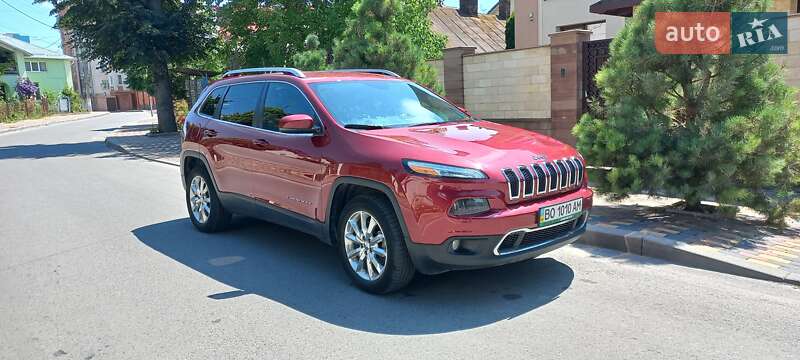 Внедорожник / Кроссовер Jeep Cherokee 2016 в Тернополе