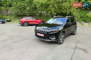 Внедорожник / Кроссовер Jeep Cherokee 2019 в 