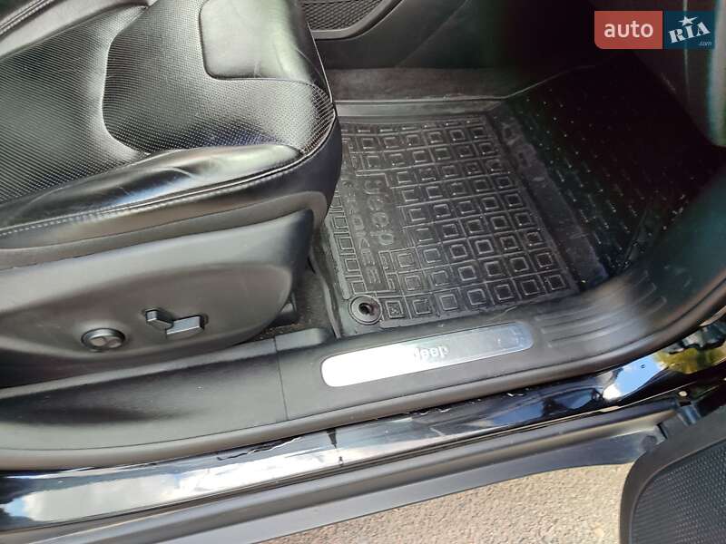 Внедорожник / Кроссовер Jeep Cherokee 2019 в Ровно