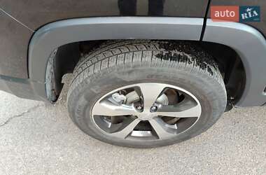 Внедорожник / Кроссовер Jeep Cherokee 2019 в 