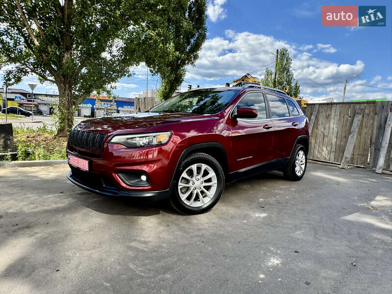 Внедорожник / Кроссовер Jeep Cherokee 2019 в Киеве