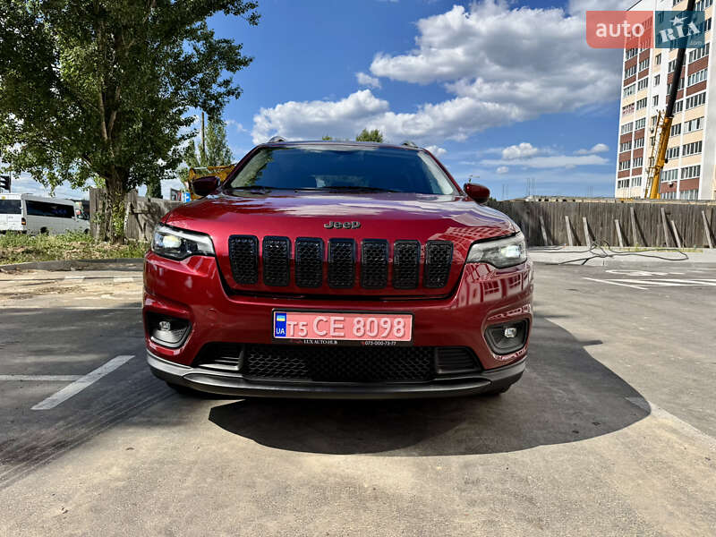 Внедорожник / Кроссовер Jeep Cherokee 2019 в Киеве