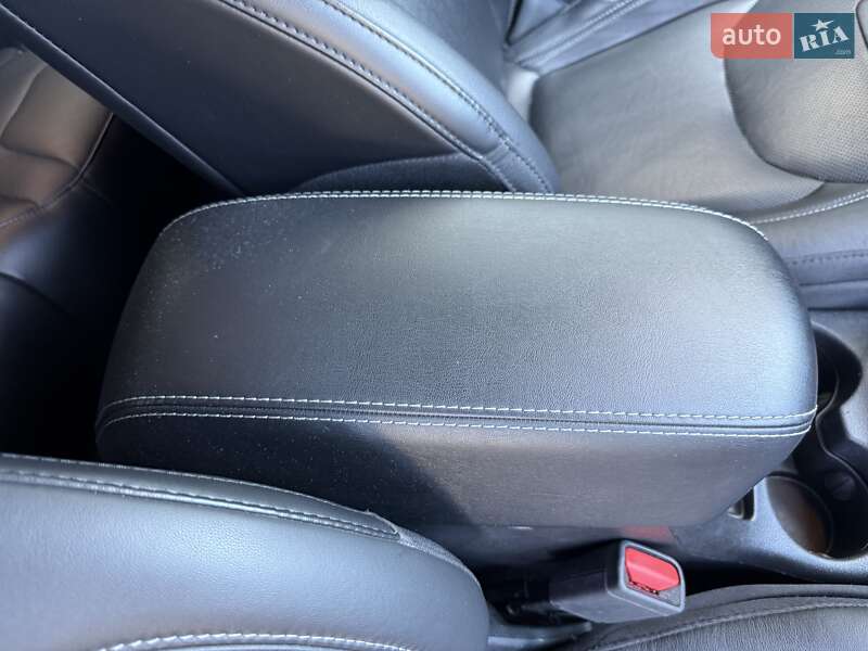 Внедорожник / Кроссовер Jeep Cherokee 2019 в Одессе