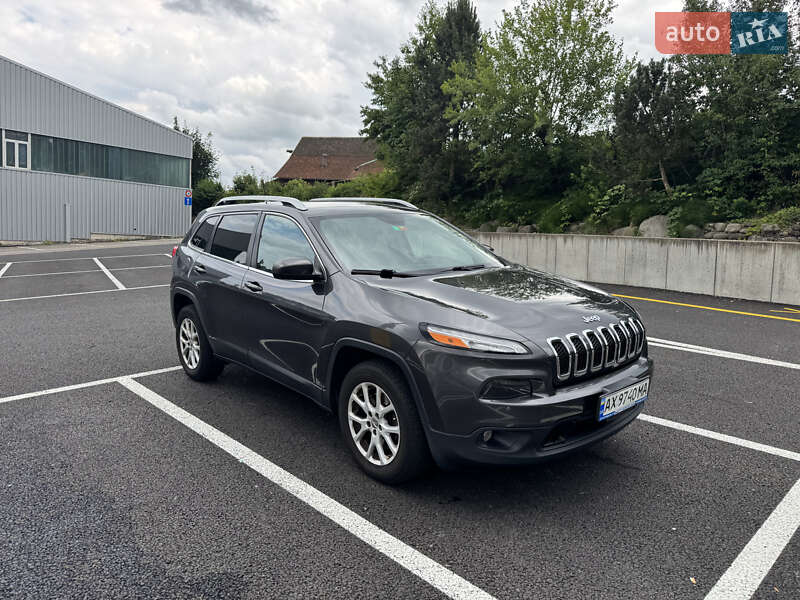 Jeep Cherokee 2016