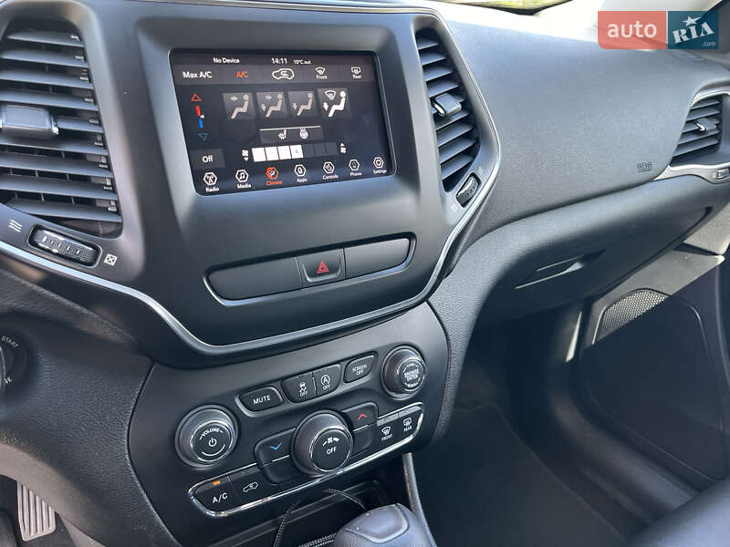 Внедорожник / Кроссовер Jeep Cherokee 2019 в Василькове