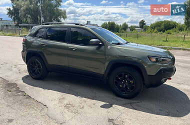 Внедорожник / Кроссовер Jeep Cherokee 2020 в 