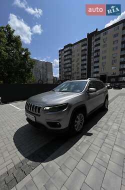 Внедорожник / Кроссовер Jeep Cherokee 2018 в Житомире