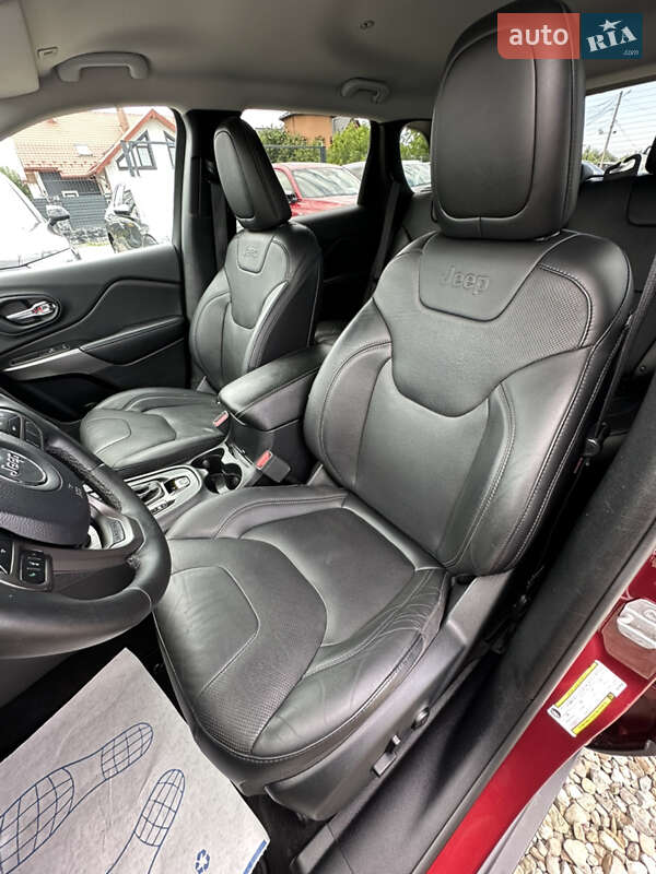 Внедорожник / Кроссовер Jeep Cherokee 2019 в Ивано-Франковске