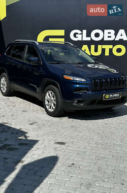 Внедорожник / Кроссовер Jeep Cherokee 2017 в 