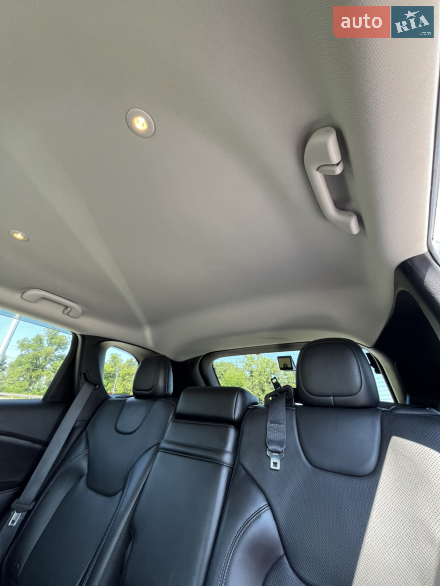 2018 Jeep Cherokee - мініатюра 8