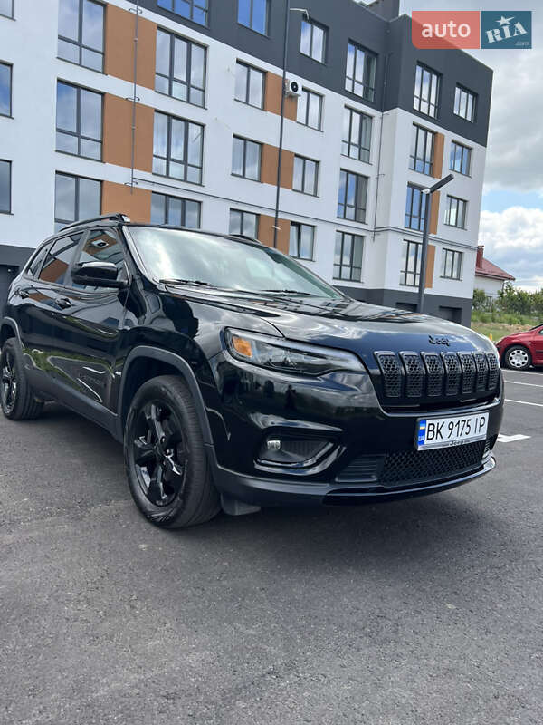 Внедорожник / Кроссовер Jeep Cherokee 2019 в Ровно