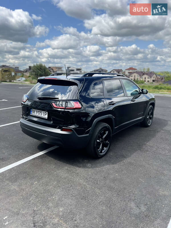Внедорожник / Кроссовер Jeep Cherokee 2019 в Ровно