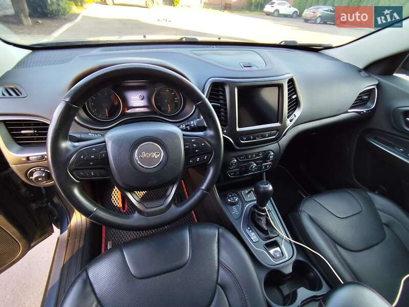 Позашляховик / Кросовер Jeep Cherokee 2019 в Кременчуці