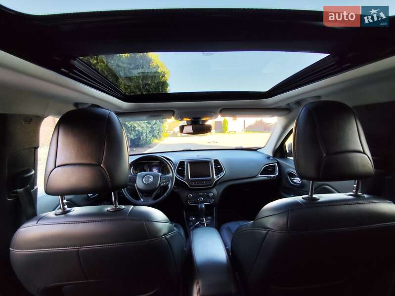 Позашляховик / Кросовер Jeep Cherokee 2019 в Кременчуці