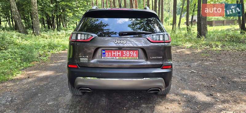 Внедорожник / Кроссовер Jeep Cherokee 2019 в Дубно
