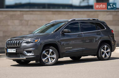 Внедорожник / Кроссовер Jeep Cherokee 2018 в Киеве