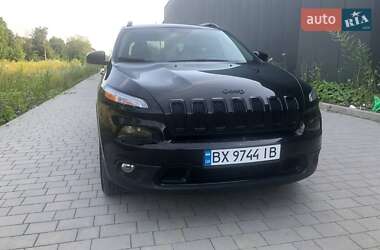 Внедорожник / Кроссовер Jeep Cherokee 2017 в Хмельницком