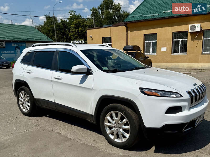 Позашляховик / Кросовер Jeep Cherokee 2015 в Сумах