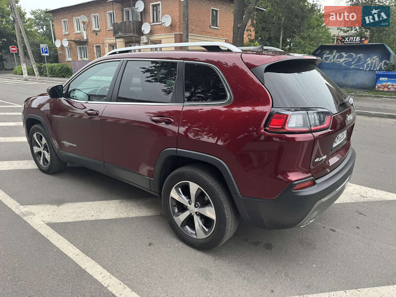 Внедорожник / Кроссовер Jeep Cherokee 2019 в Радомышле фото 12 Внедорожник / Кроссовер Jeep Cherokee 2019 в Радомышле