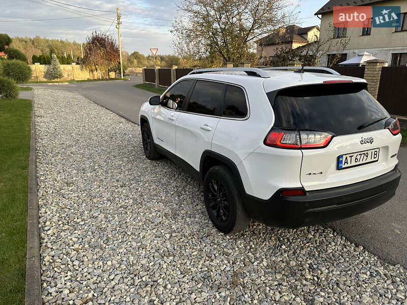 Внедорожник / Кроссовер Jeep Cherokee 2019 в Ивано-Франковске