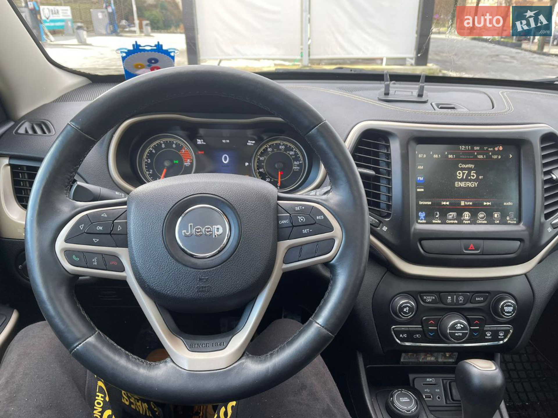 2017 Jeep Cherokee - мініатюра 9
