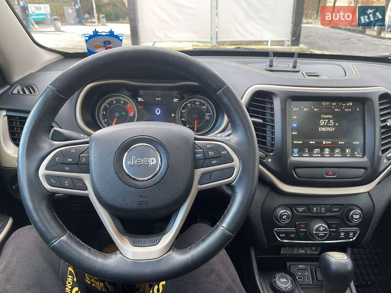 Позашляховик / Кросовер Jeep Cherokee 2017 в Луцьку