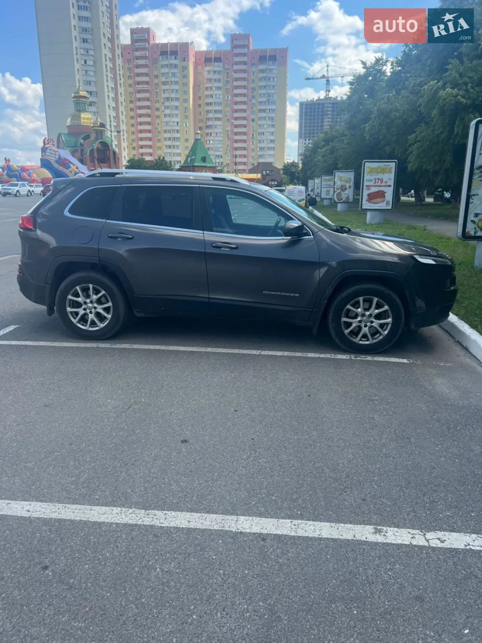 2013 Jeep Cherokee - мініатюра 24